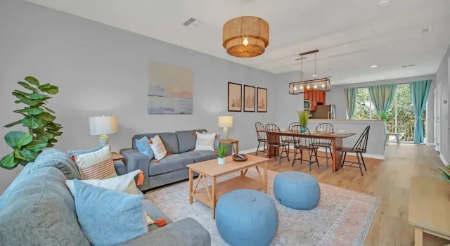 Вилла Spacious and Modern Townhome! Close to Attractions and Conventions Center! 3vc5014-10