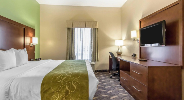 Люкс Comfort Suites Rolla