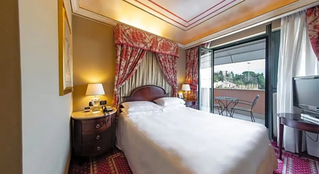 Двухместный полулюкс River Chateau Hotel
