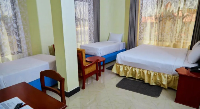Трёхместный номер Standard KiliCrane Lodge