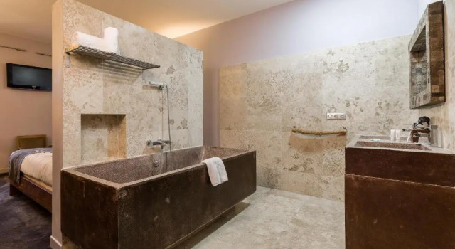 Deluxe double chambre Hotel restaurant Spa Disini Montpellier Est, The Originals Relais