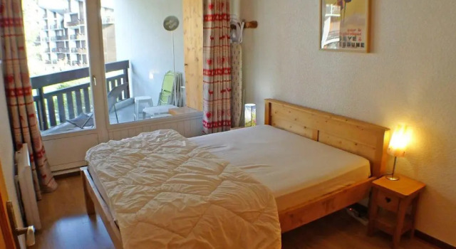 Appartement Samoëns, 3 pièces, 6 personnes - FR-1-629-23, Prenota Appartamento Hotel a Alvernia con parcheggio, Parcheggio