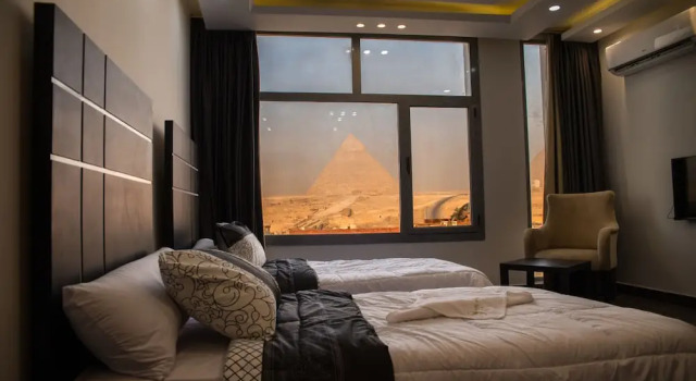 Трёхместный номер Marvel Stone Hotel