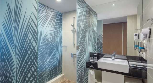 Двухместный номер High Floor Standard Holiday Inn Express Kota Kinabalu City Centre by IHG