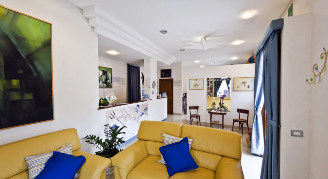 Poseidon Residence, Book Apartment Hotels in Sicily with Parking, Parking