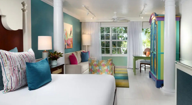 Двухместный номер Standard с частичным видом на океан Ocean Key Resort & Spa, a Noble House Resort