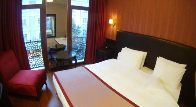 Двухместный номер Standard с балконом Sultan Mehmed Hotel