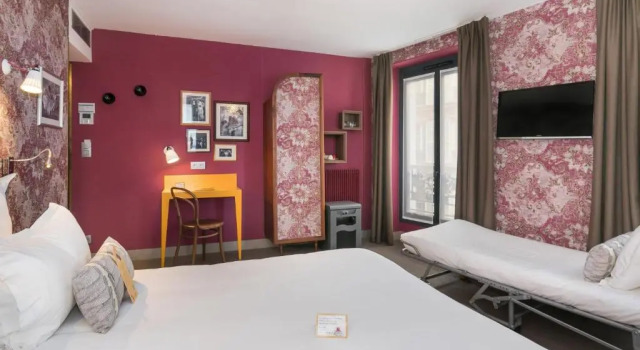 Трёхместный номер Hôtel Joséphine & SPA by HappyCulture