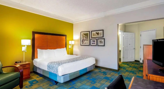 Номер Standard La Quinta Inn & Suites by Wyndham Fremont Silicon Valley