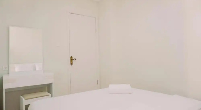 Апартаменты Deluxe Comfort 1Br With Working Room At Daan Mogot City Apartment
