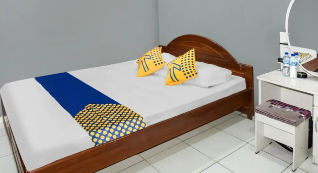 Номер Economy Hotel O Penginapan Widodo