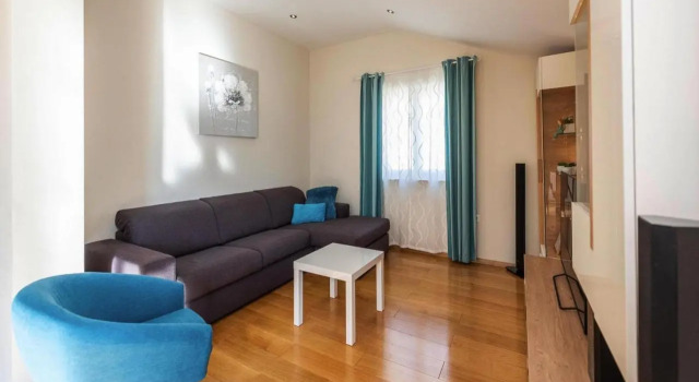 Holiday Home In Petrcane, Book Hotel Petrcane Zadar County