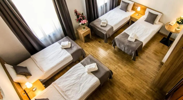 Четырёхместный номер Standard Aparthotel Pergamin