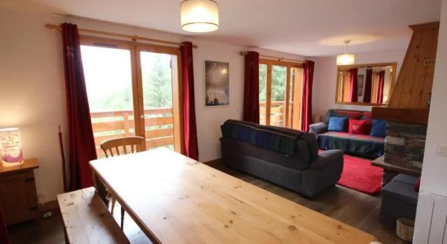 Chalet 5 pièces Vallandry, 12 pers, animaux admis, parking, WiFi - FR-1-411-545, Забронировать Шале Виллы Ландри, рядом с Гондольный подъемник Валандри, Вилла