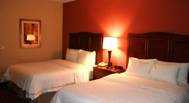 Четырёхместный номер Standard Hampton Inn Junction City