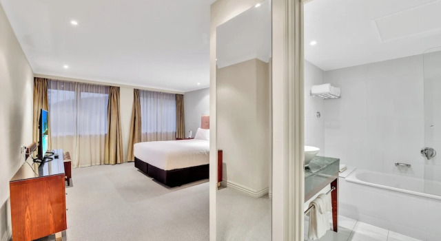 Двухместный номер Premium Rutherford Hotel Nelson - A Heritage Hotel