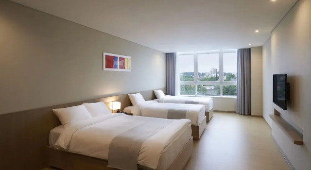 Трёхместный номер Lahan Hotel Jeonju