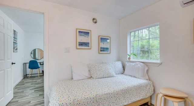 Коттедж c 1 комнатой Willis Cabin on 6 Acres - Close to the Lake!