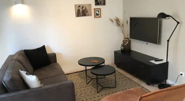 Апартаменты Beautiful Lodge Near Beach