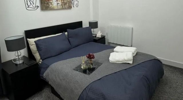 Апартаменты 1 Bed-sleeps 4-town Centre-10 min to Ascot- Pets