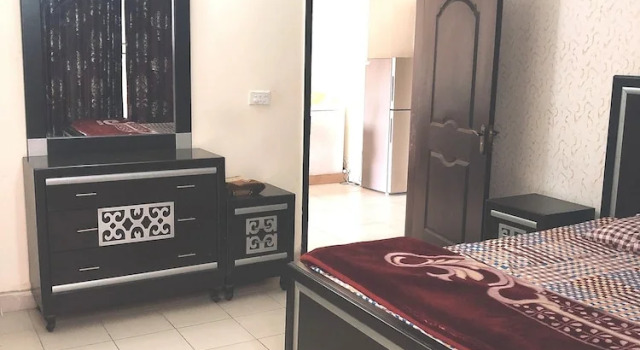 Confort dublă cameră cu balcon Maidi Backpacker