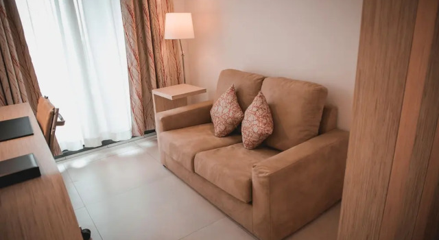Platinum Cocotiers Hotel, Book Hotel Douala 