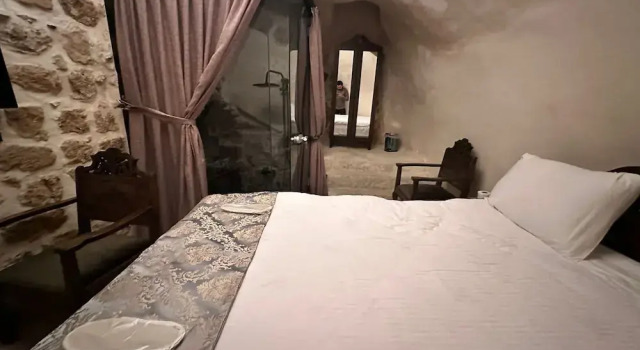 Номер Standard c 1 комнатой Mi̇ri̇sso Konak Hotel Mardi̇n Artuklu