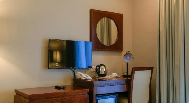 Двухместный номер Standard с балконом Muscat Inn Hotel