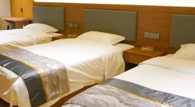 Taihu Fishign Port Holiday Inn, Rezervovat Hotel Su-čou 