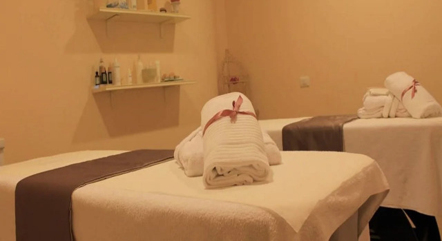 Il Parco Sul Mare Resort & SPA, Забронировать Курортный отель Отели Побережья Абруццо с бассейном, Бассейн