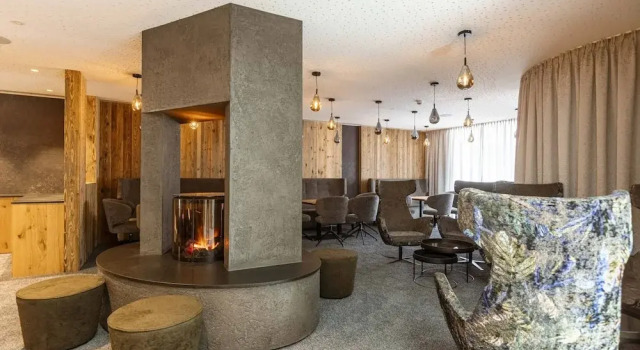 Pleasant Apartment With Shared Pool, Rezervovat Apartmán Hotely v Tyrolsko s parkováním, Parkování