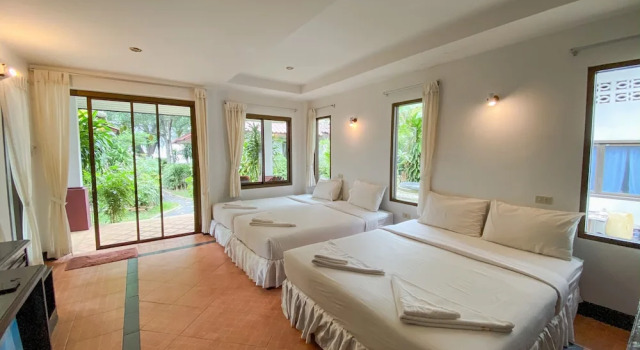 Четырёхместный номер Standard Samui Honey Backpacker Bungalow