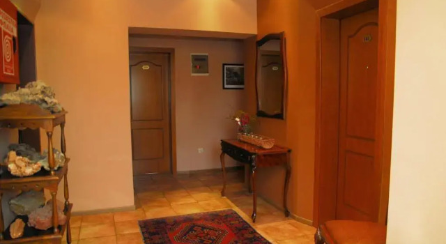 Paris Hotel