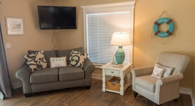 Marina Sunrise Apartment 3
