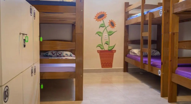 Кровать в общем номере Massambaba Hostel