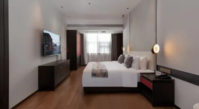 Люкс Luxian Tengchi Hotel