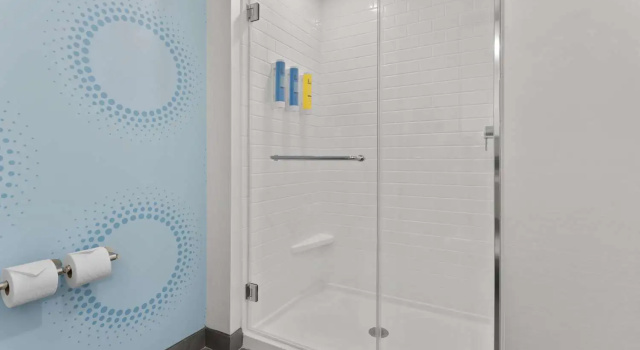 Номер Standard Tru By Hilton Lincoln East