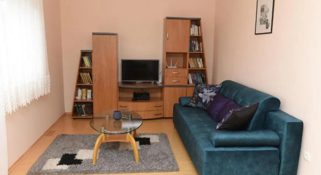 Bingo Apartments