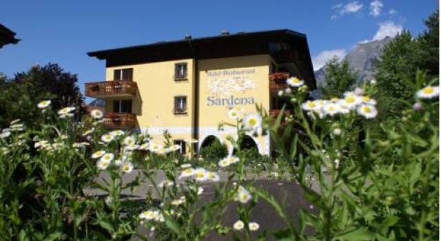 Sardona, Buchen Sie Hotel Bad Ragaz Heidiland
