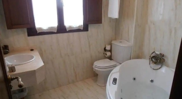 Люкс Hostal Virgen de la Encina