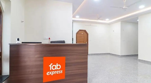 FabHotel SR Hitech City