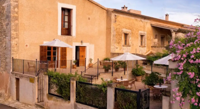 Agroturismo Roqueta, Prenota Hotel Maria de la Salut Maiorca