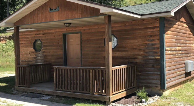 Двухместный номер Standard Bullwinkles Rustic Lodge