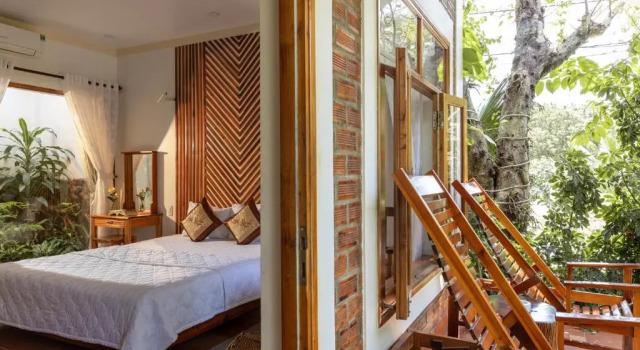 Двухместный номер Standard с видом на бассейн Little Garden Bungalow