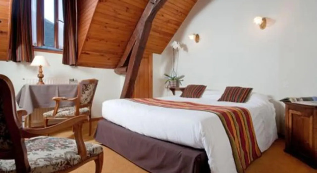 Двухместный номер Comfort Logis Hôtels Restaurant Le Relais Chenonceaux