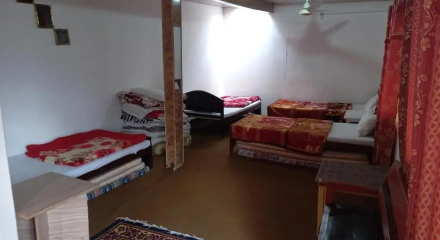 Четырёхместный номер Standard Tourist Cottage Hunza