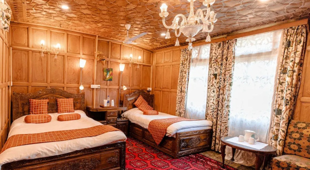 Sea Hawk Group Of Houseboat, Забронировать Отель Сринагар Jammu & Kashmir Ski