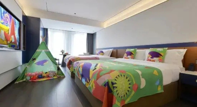 Люкс Mehood Theater  Hotel (Xi'an Bell and Drum Tower Daming Palace Longshouyuan Subway Station Branch)