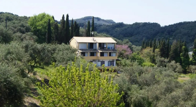 Villa Bouka, Забронировать Вилла Виллы Карусадес, Вилла