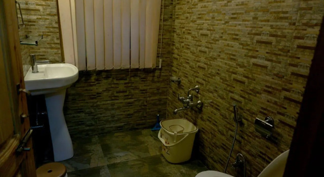 Chinar Residency, Забронировать Отель Сринагар Jammu & Kashmir Ski